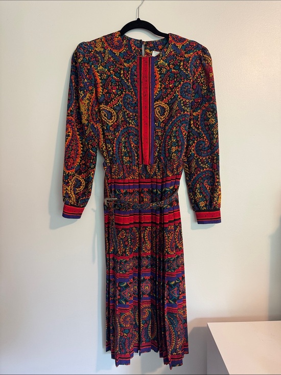 Lady Carol Of New York Dresses & Skirts - Vintage Lady Carol Multicolor Paisley Long Sleeve Midi Dress